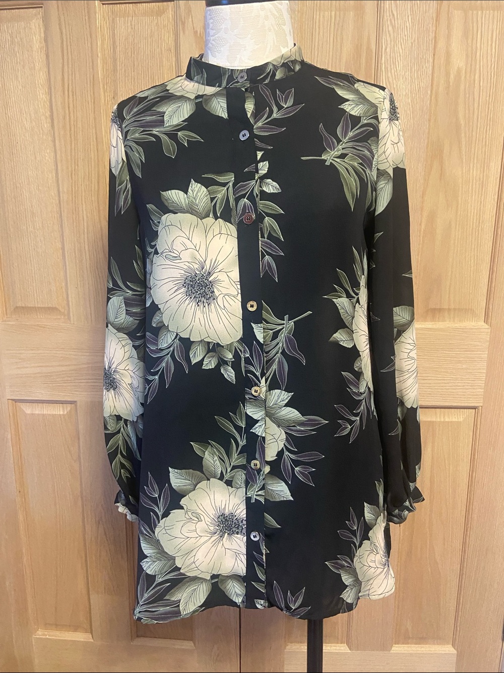 Joan Vass Black Floral Button-Front Top with Cream and Green Leaves